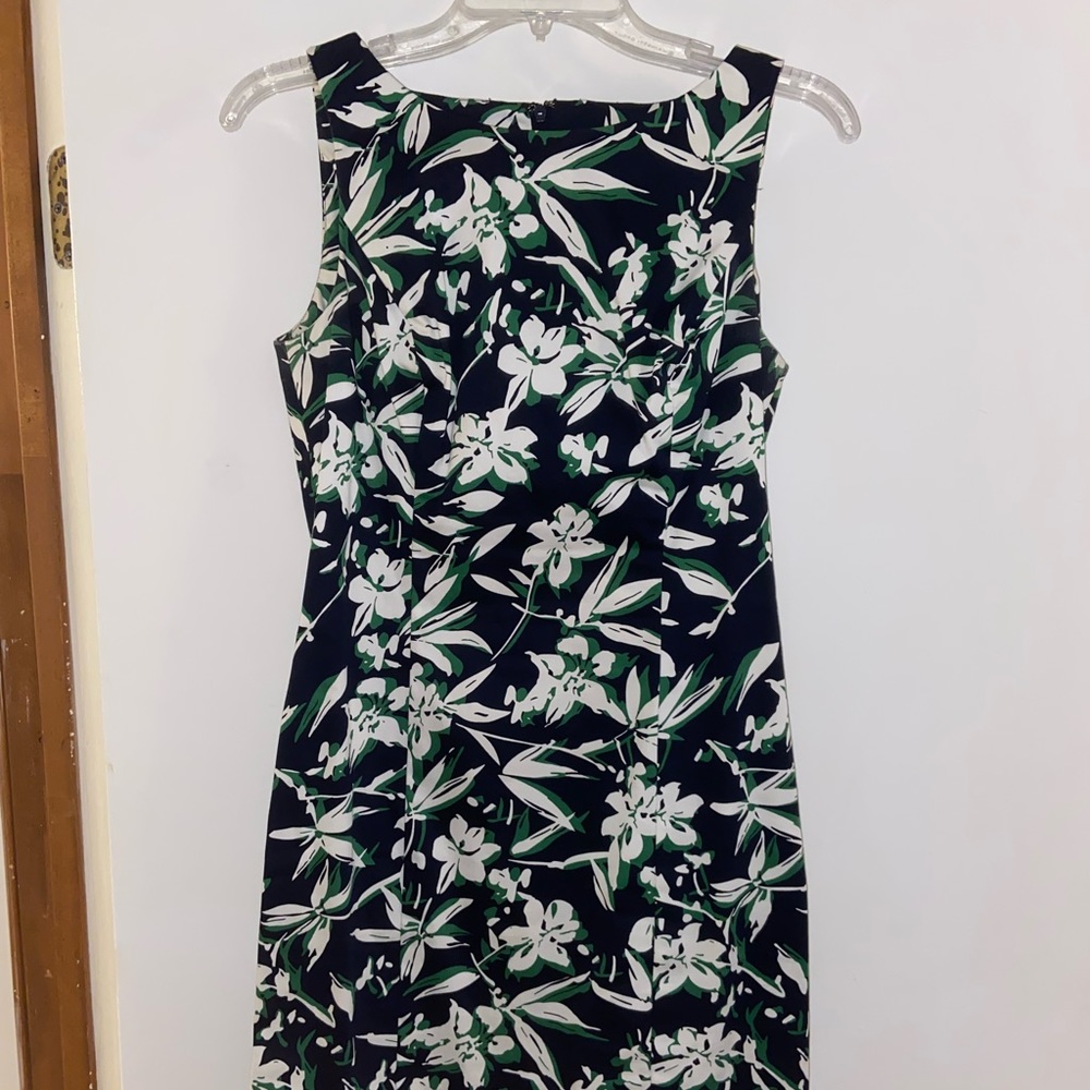 Sz 4 Chaps floral dress